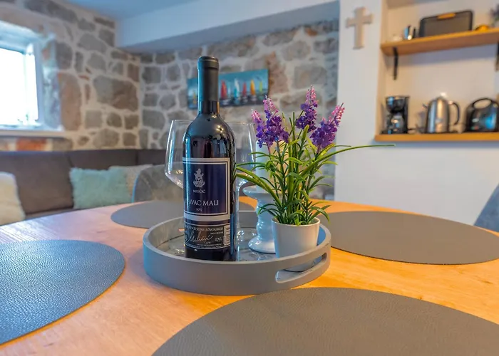 Ventus Blue - Stone House Near National Park&sea * Seline
