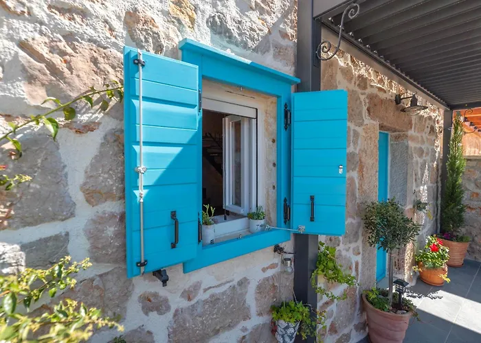 Ventus Blue - Stone House Near National Park&sea Seline